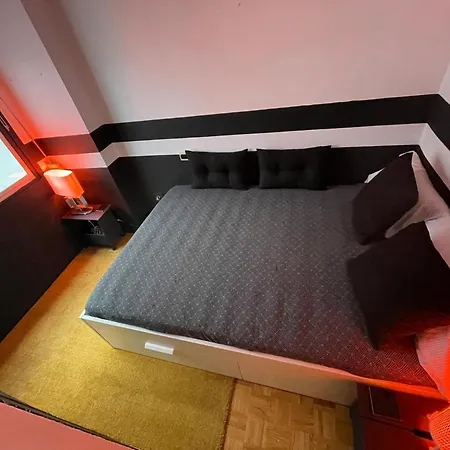 Guest house In Shared *